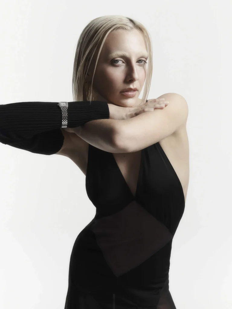 personal branding, emma chamberlain